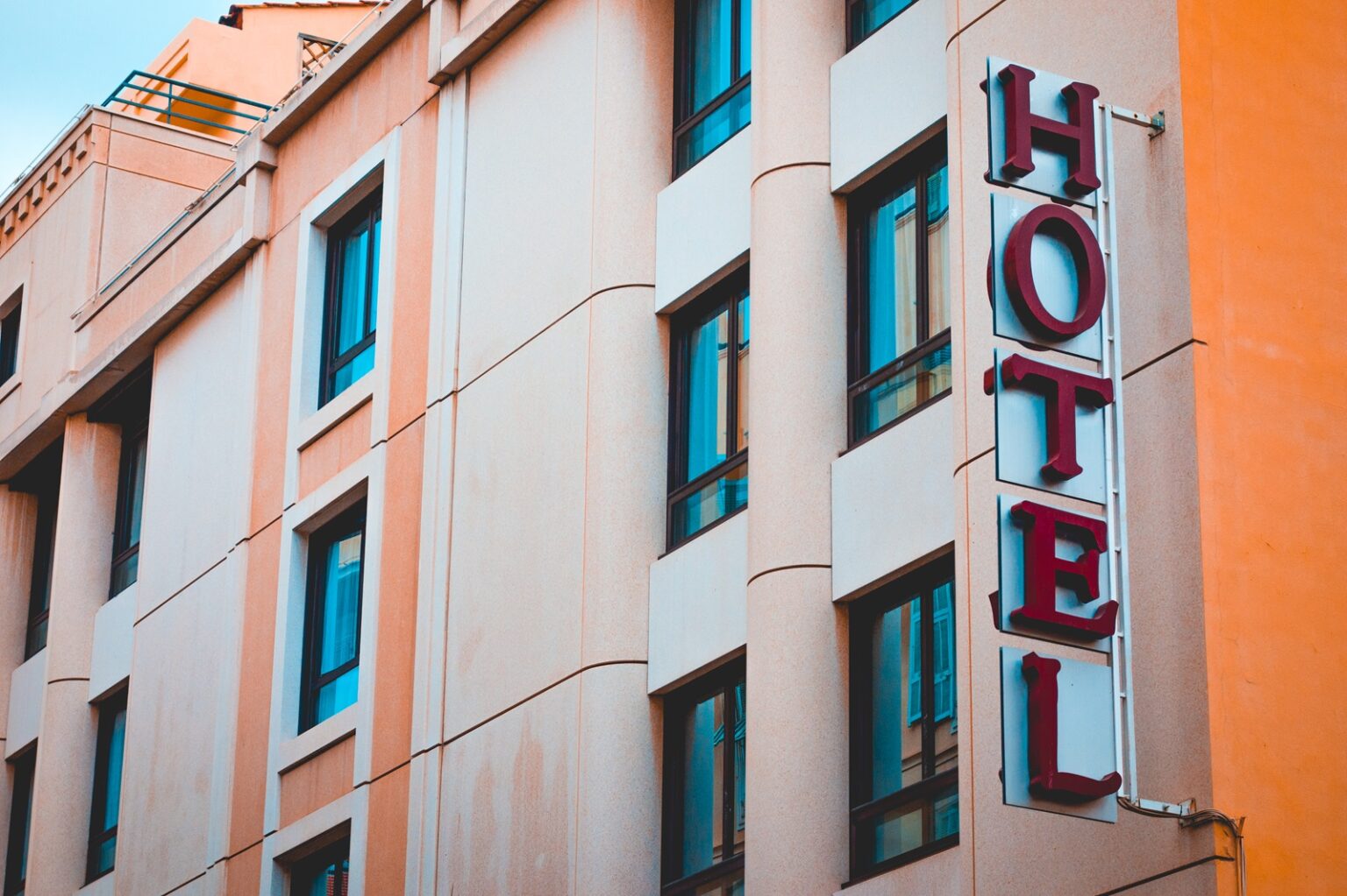 sisteme anti incendiu hoteluri